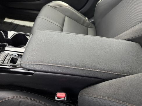 Certified 2025 Toyota Camry XLE FWD image 27