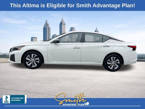 Used 2024 Nissan Altima 2.5 S FWD image 18