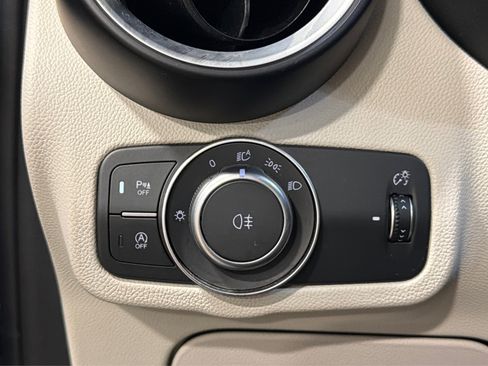 Used 2021 Alfa Romeo Stelvio Ti Sport AWD/4WD image 22