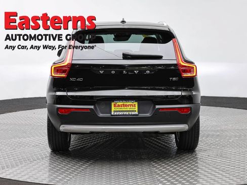 Used 2020 Volvo XC40 T5 Momentum AWD/4WD image 6