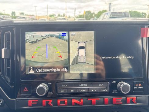 Used 2026 Nissan Frontier 4x4 Crew Cab image 23