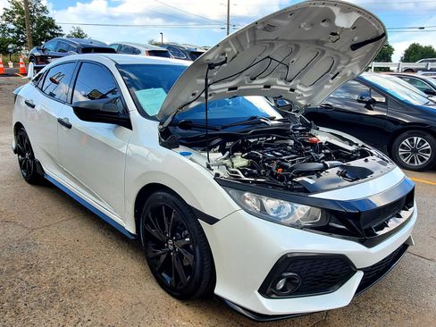 Used 2017 Honda Civic Sport image 38