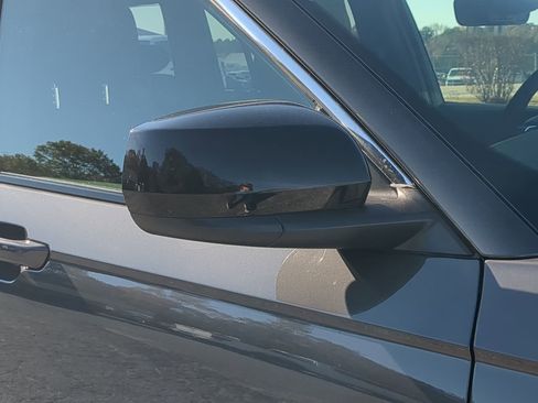 New 2025 Jeep Grand Cherokee Laredo image 10