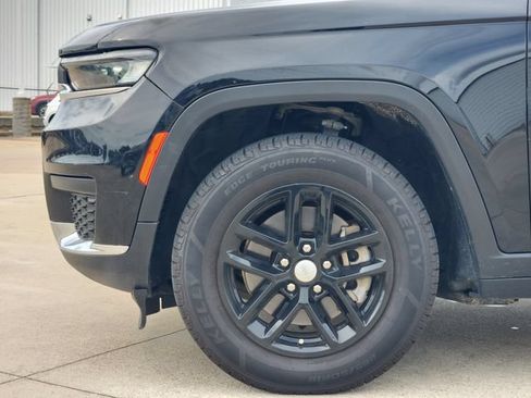 Used 2021 Jeep Grand Cherokee L Laredo w/ Luxury Tech Group I RWD image 8