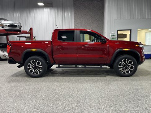 New 2026 GMC Canyon AT4 w/ Technology Plus Package AWD/4WD image 6