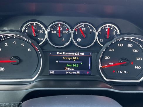 Used 2021 Chevrolet Silverado 1500 LT Trail Boss image 28