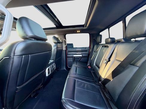 Used 2021 Ford F250 Lariat w/ Lariat Ultimate Package AWD/4WD image 25