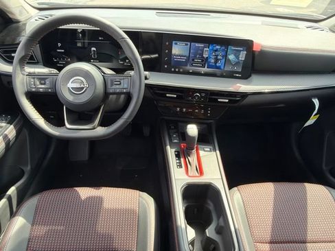 New 2026 Nissan Kicks SR FWD image 16