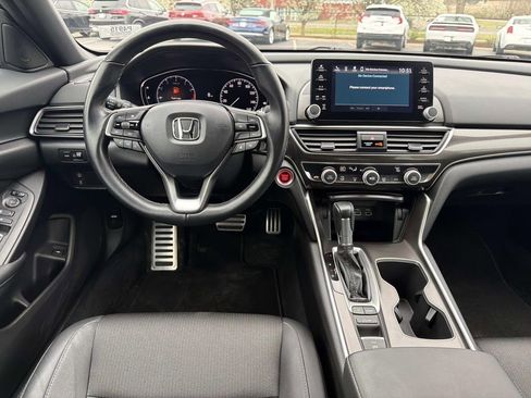 Used 2022 Honda Accord Sport image 18