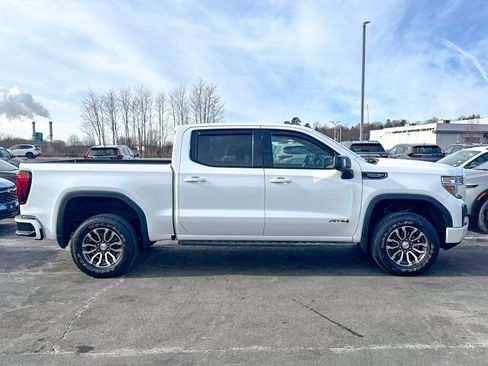 Certified 2021 GMC Sierra 1500 AT4 image 8