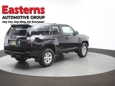 Used 2015 Toyota 4Runner SR5 AWD/4WD image 43
