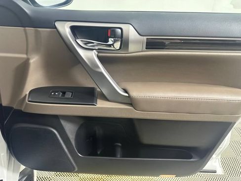 Used 2023 Lexus GX 460 Premium w/ Premium Plus Package AWD/4WD image 27