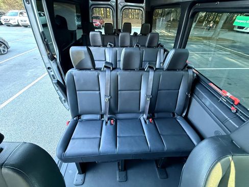 Used 2019 Mercedes-Benz Sprinter 1500 image 12