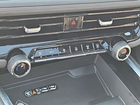 New 2026 Chevrolet Suburban High Country w/ LPO, Get Active Package RWD image 18