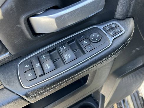 Used 2024 RAM 2500 Big Horn w/ Night Edition image 16