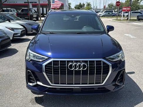 Used 2023 Audi Q3 2.0T Premium Plus AWD/4WD image 2
