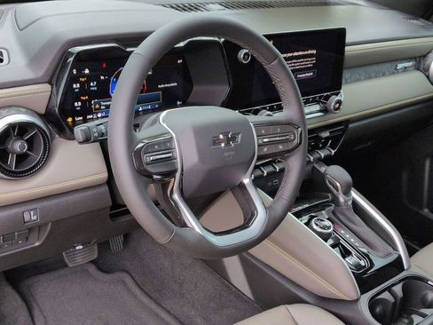 New 2026 Chevrolet Colorado ZR2 image 10