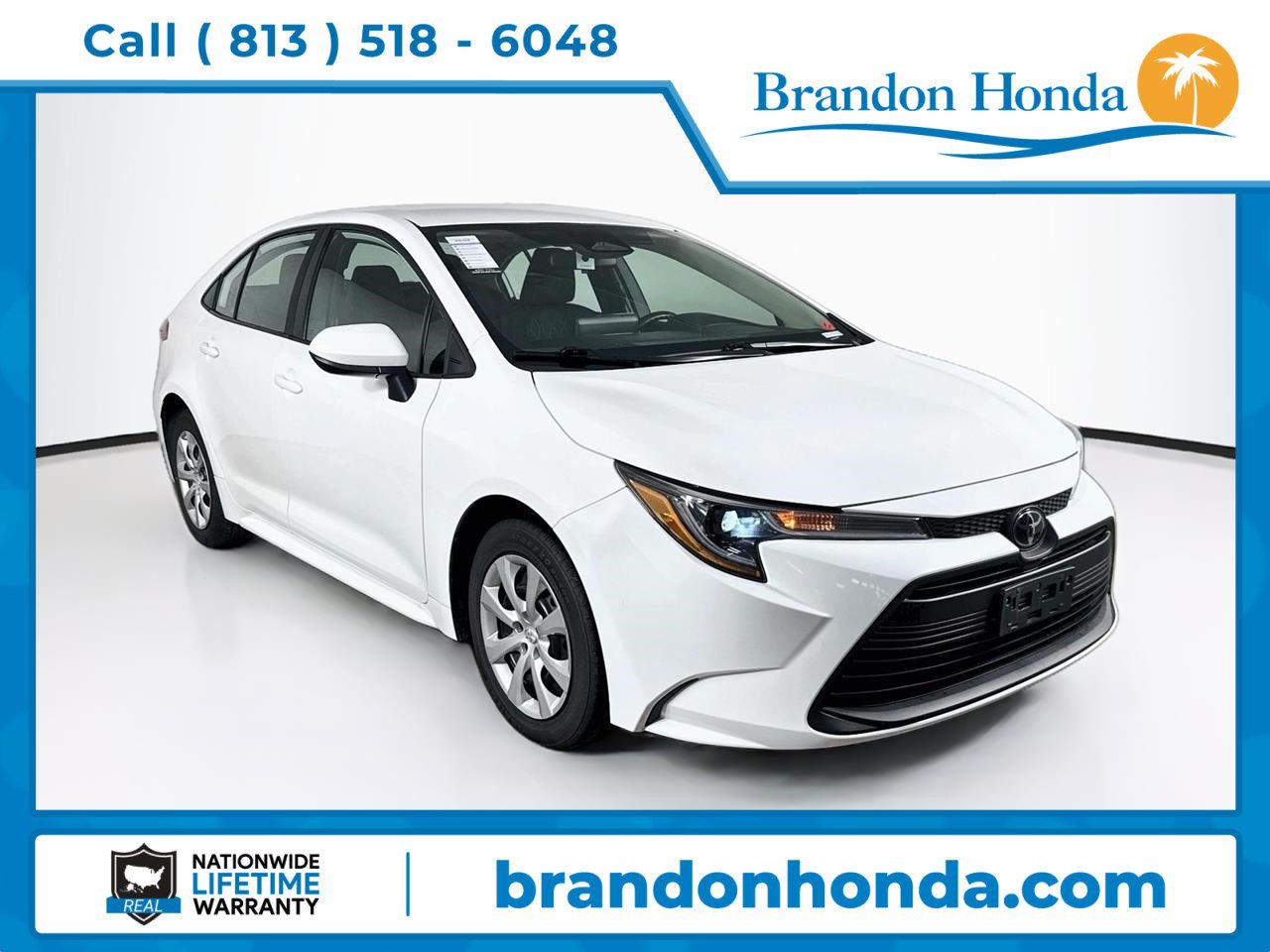Used 2025 Toyota Corolla LE FWD image 1