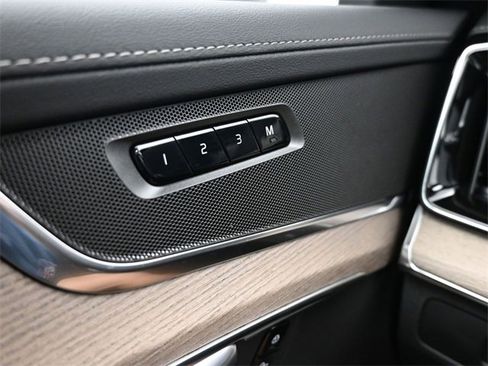 New 2026 Volvo XC90 B6 Core image 29