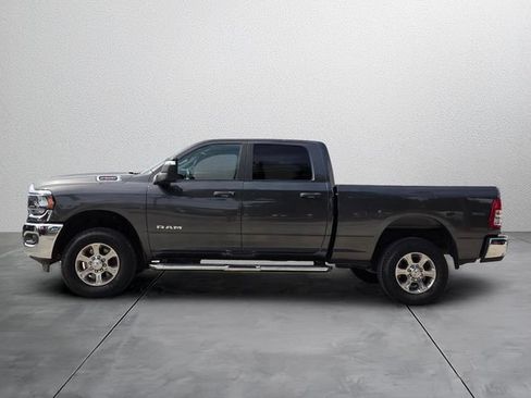 Used 2024 RAM 2500 Big Horn AWD/4WD image 2