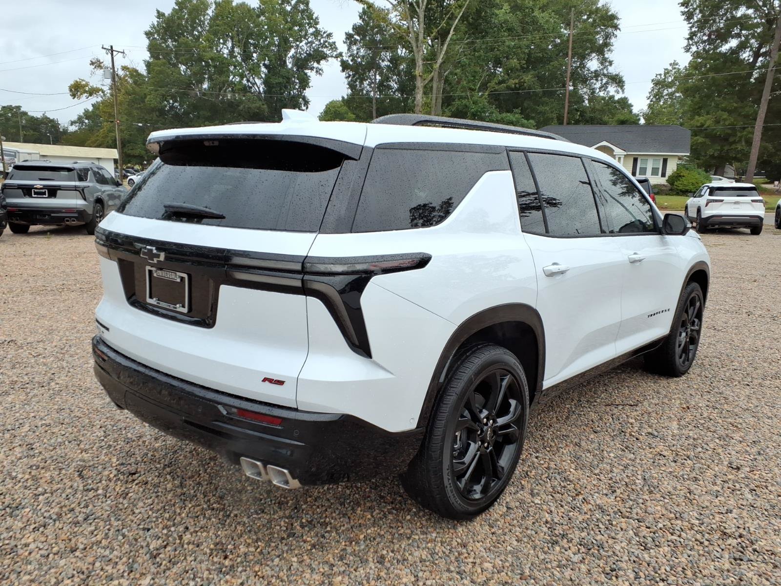 New 2027 Chevrolet Traverse RS FWD image 9