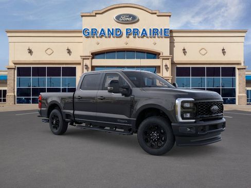 New 2026 Ford F350 Lariat w/ Black Appearance Package image 7