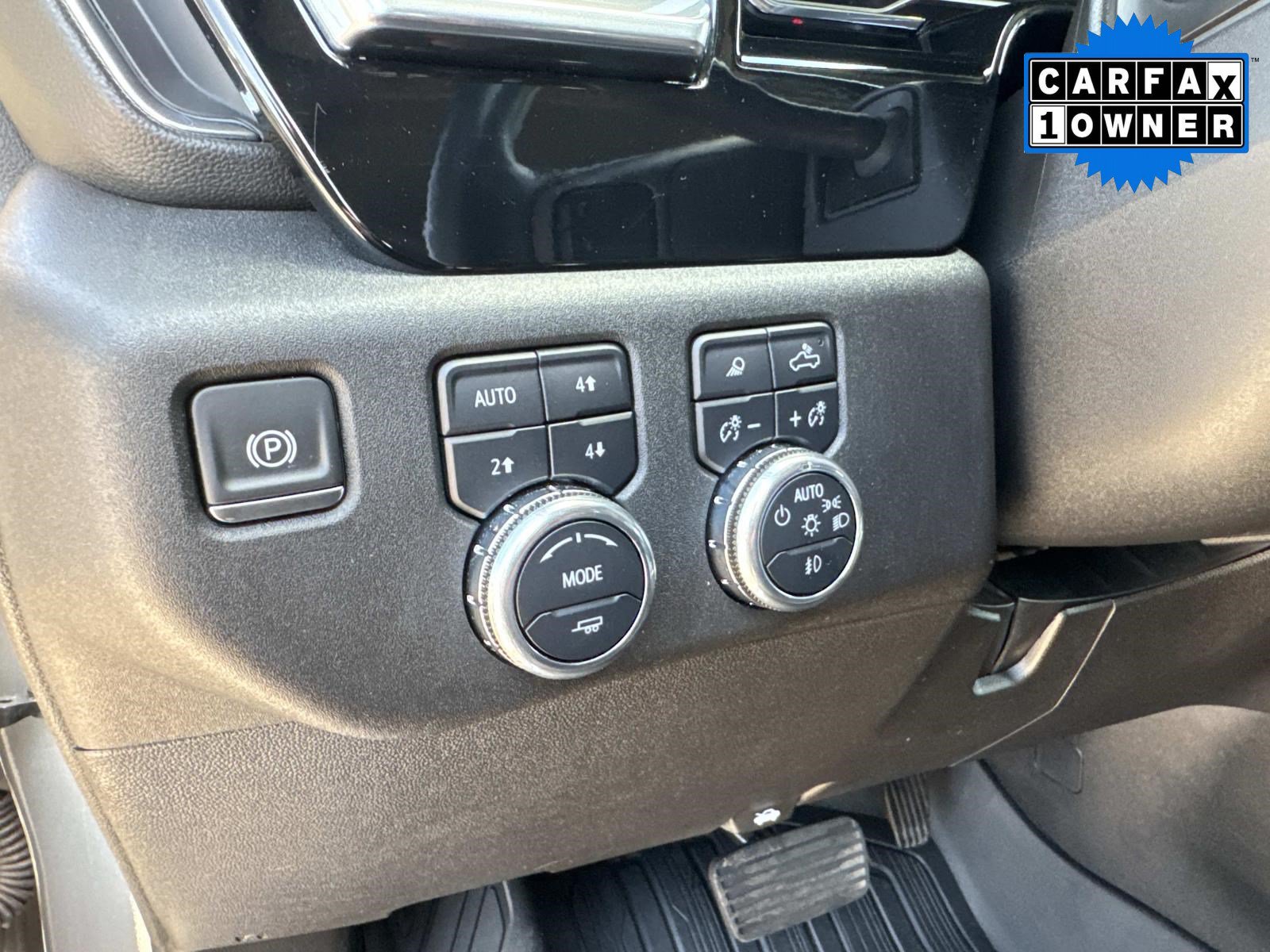 Used 2025 GMC Sierra 2500 SLT w/ SLT Premium Package AWD/4WD image 39