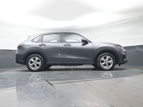 Used 2023 Honda HR-V LX image 26