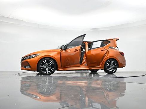 Used 2023 Nissan Sentra SR w/ SR Premium Package image 52