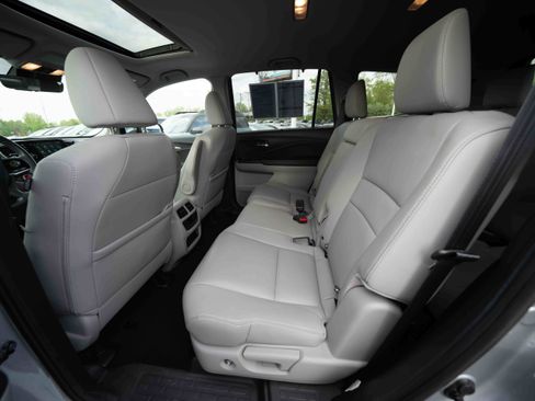 Used 2021 Honda Pilot EX-L image 23