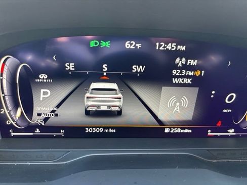 Used 2023 INFINITI QX60 Sensory w/ Cargo Package AWD/4WD image 16