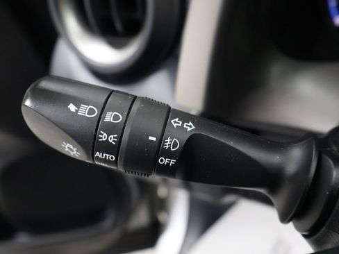 Used 2018 Toyota RAV4 XLE image 37