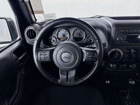 Used 2017 Jeep Wrangler Sport w/ Quick Order Package 24S AWD/4WD image 26