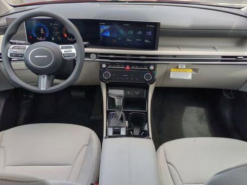 Used 2025 Hyundai Tucson SEL image 13