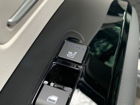 New 2026 Hyundai Tucson Limited image 19