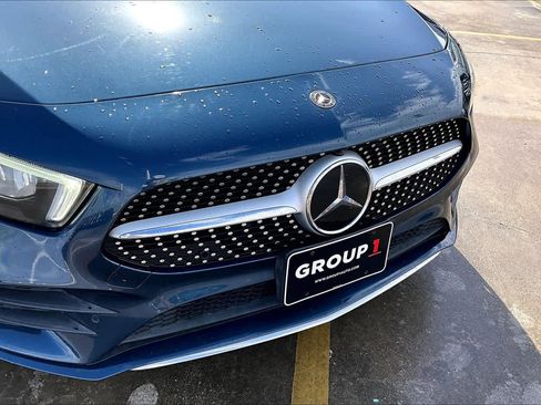 Used 2020 Mercedes-Benz A 220 A 220 image 30