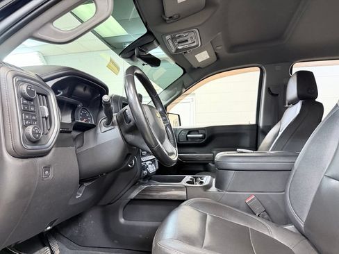 Used 2021 Chevrolet Silverado 1500 LTZ w/ Technology Package AWD/4WD image 16