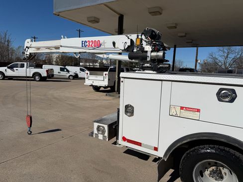 Used 2018 Ford F350 XL w/ Power Equipment Group image 32