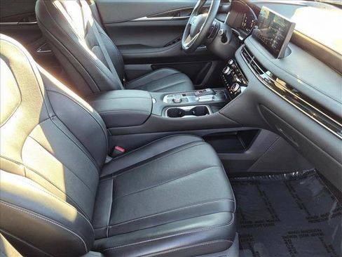 Used 2025 INFINITI QX60 Sensory w/ Vision Package AWD/4WD image 22