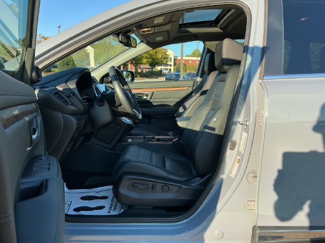 Used 2021 Honda CR-V Touring image 13