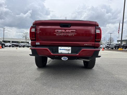 Used 2026 GMC Canyon AT4 image 9