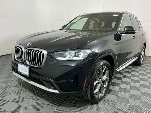 Certified 2023 BMW X3 xDrive30i w/ Convenience Package image 2