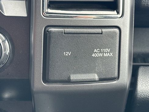 Used 2019 Ford F150 XLT w/ Equipment Group 302A Luxury AWD/4WD image 18