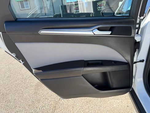 Used 2014 Ford Fusion S image 36