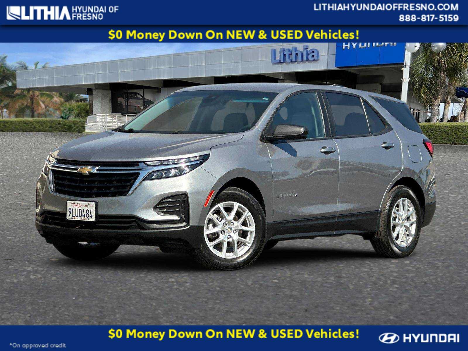 Used 2023 Chevrolet Equinox LS w/ LPO, Floor Liner Package FWD image 1