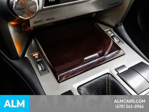 Used 2019 Lexus GX 460 image 42