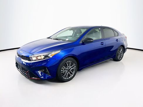 Used 2024 Kia Forte GT-Line w/ GT-Line Premium Package image 3