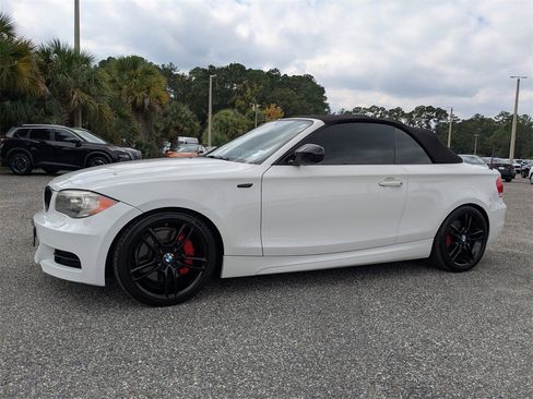 Used 2013 BMW 135i Convertible image 7