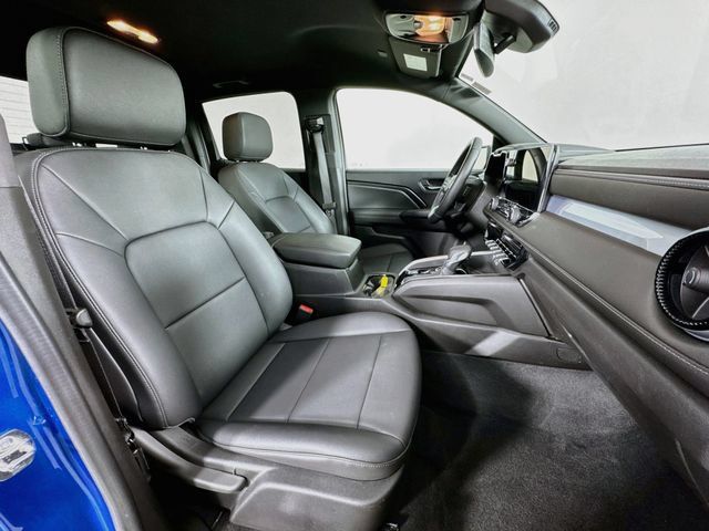 Used 2024 Chevrolet Colorado LT w/ LT Convenience Package III AWD/4WD image 28