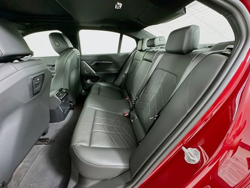 New 2026 BMW 530i xDrive w/ M Sport Package AWD/4WD image 17